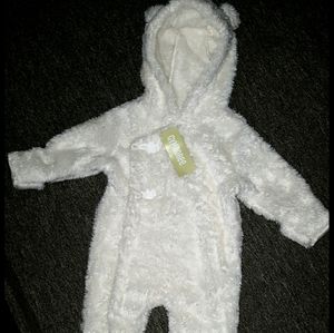 NEW Gymboree Snowsuit. 12-18 months